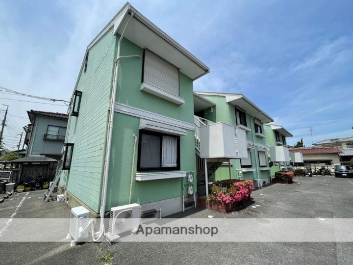 アゼリア氷室の外観