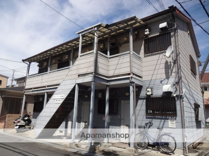 大阪府寝屋川市石津東町の賃貸アパートの外観