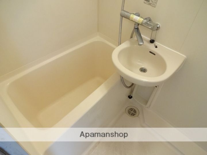 レオハイム長尾Ⅲの風呂