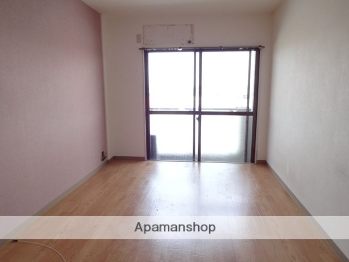 レオハイム長尾Ⅲの居間