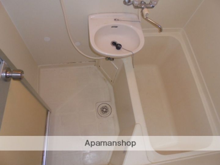 ハイツいわさか2の風呂