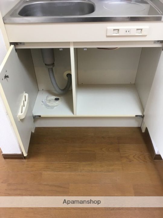 大阪府高槻市奈佐原4丁目の賃貸アパートの内装