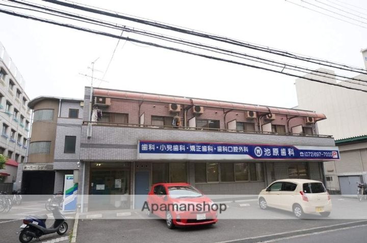 大阪府高槻市宮田町3丁目の賃貸マンションの外観