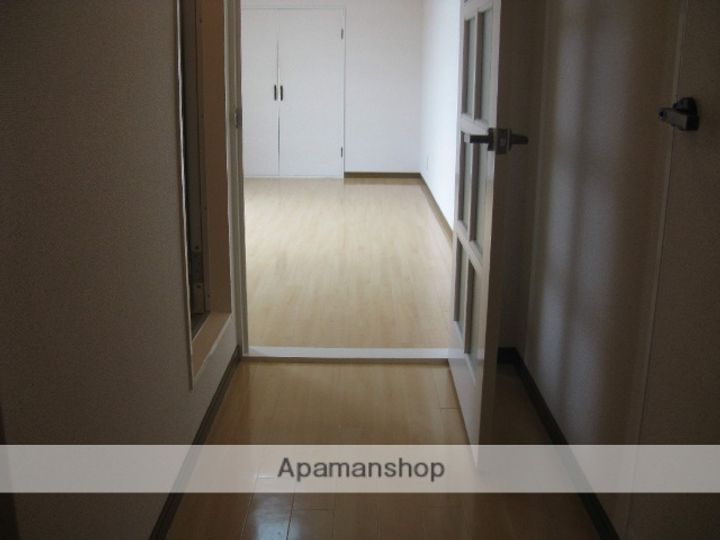 エフォルトⅡ303の玄関