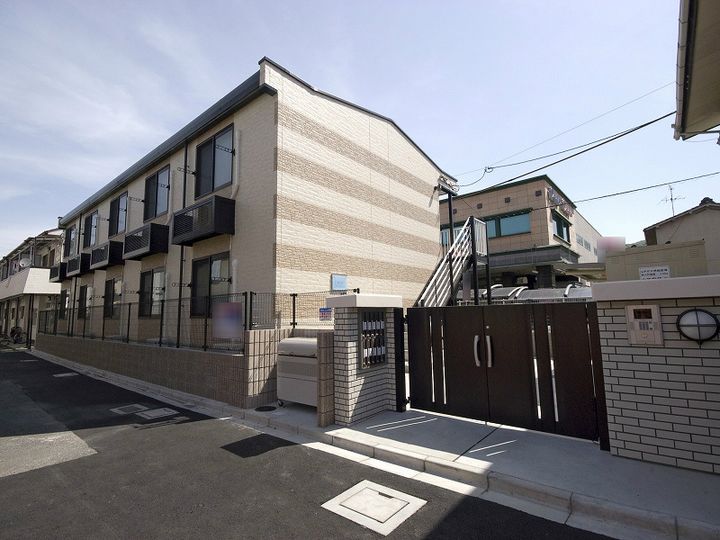 レオパレスヤエの外観