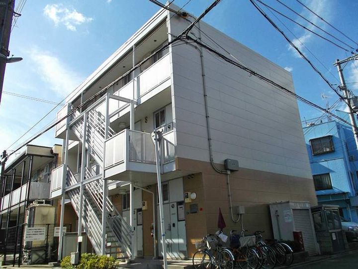 レオパレスセブンスヒルIIIの外観