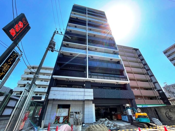 プレサンス緑橋ソレアスの外観