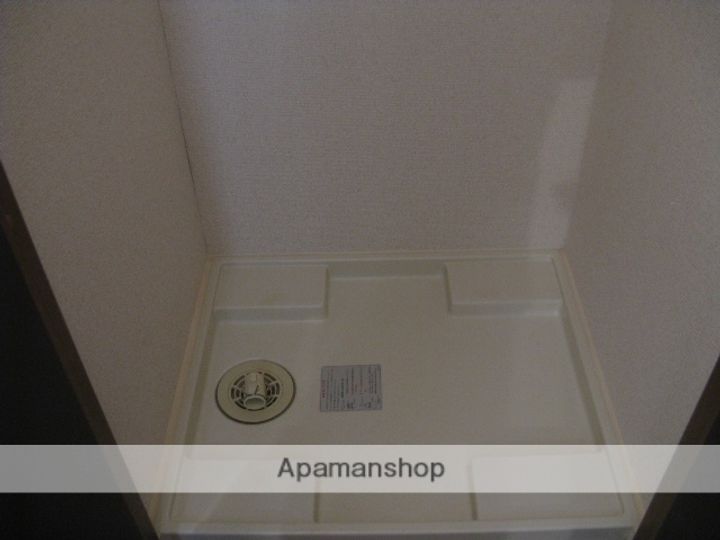 リューズ発春の内装