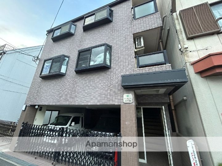 大阪府高槻市高槻町の賃貸マンションの外観