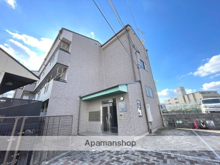 大阪府高槻市富田町3丁目の賃貸マンションの外観