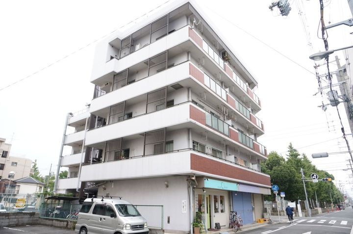 大都ハイツの外観