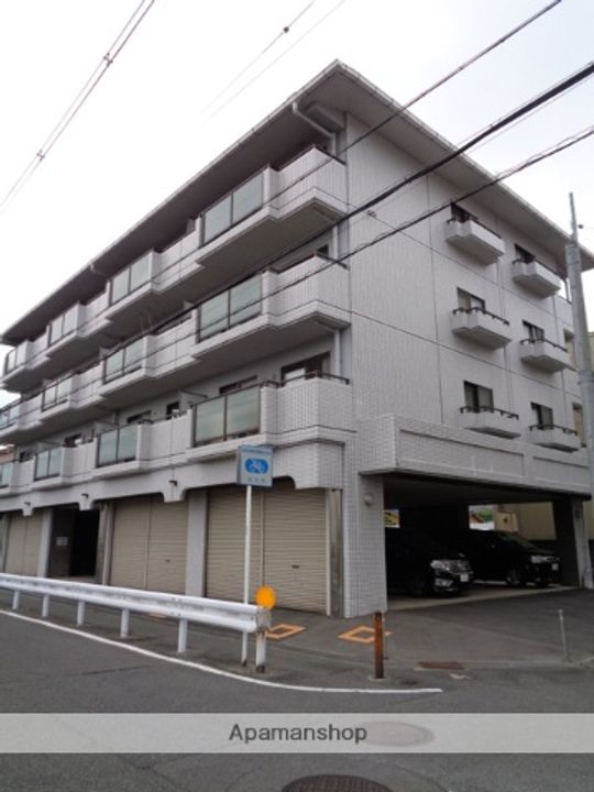 大阪府枚方市上島町の賃貸マンションの外観