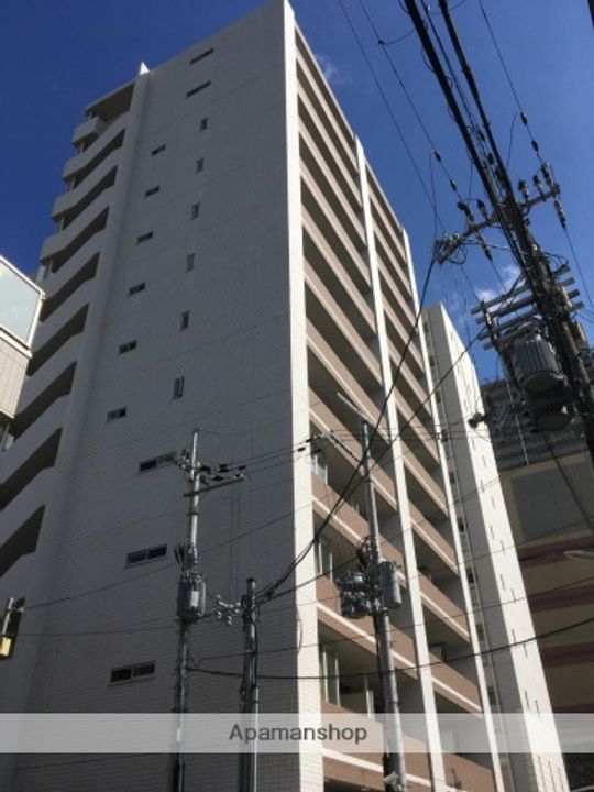 大阪府高槻市芥川町1丁目の賃貸マンションの外観
