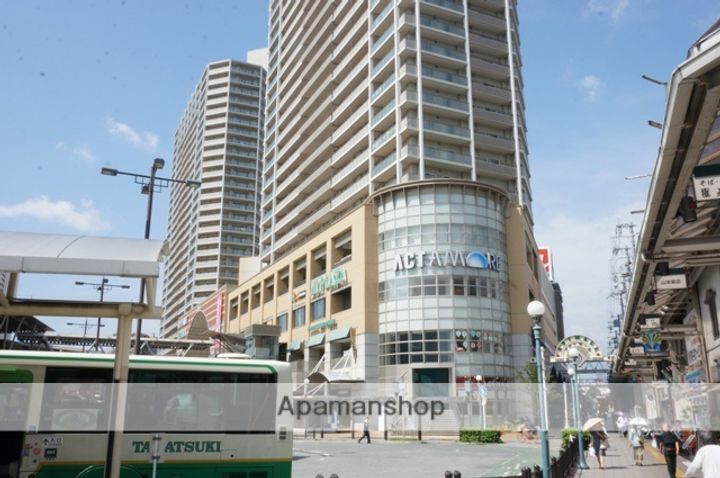 大阪府高槻市芥川町1丁目の賃貸マンションの周辺
