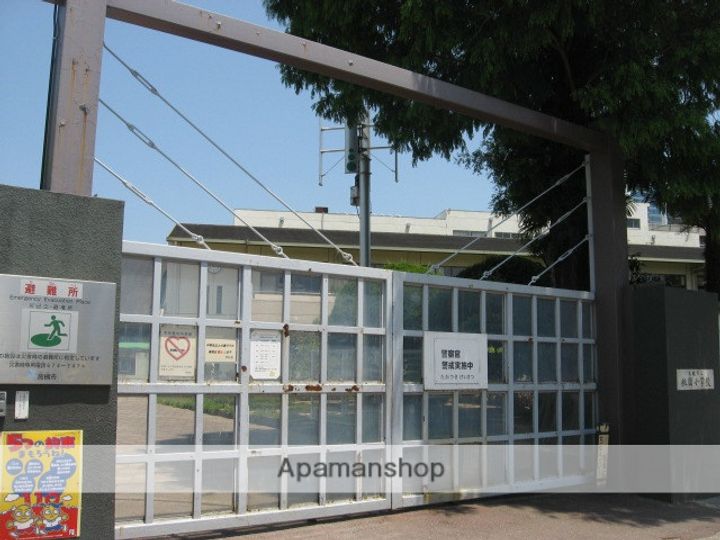 大阪府高槻市城西町の賃貸マンションの周辺