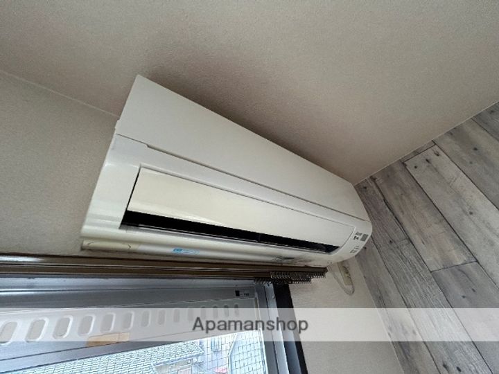 大阪府高槻市野見町の賃貸マンションの内装