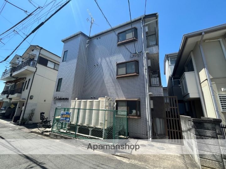 川村ハイツの外観