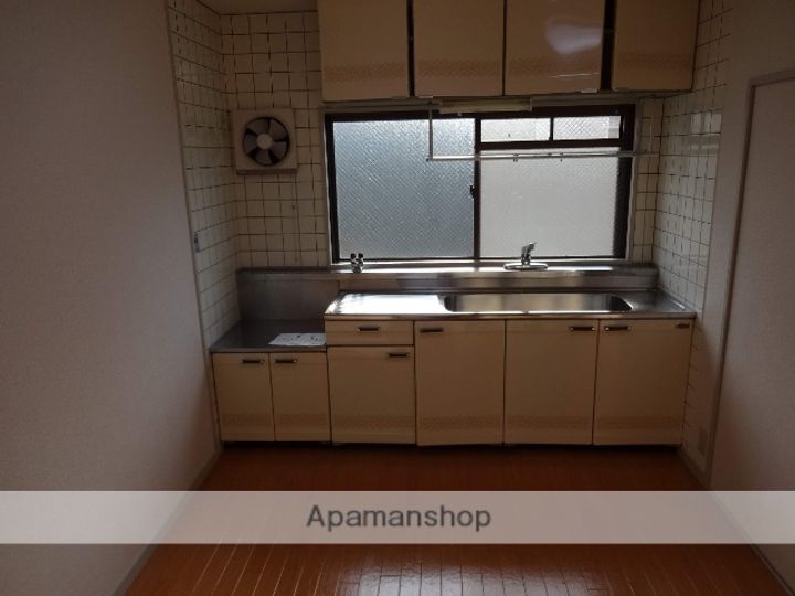 兵庫県西宮市松原町の賃貸マンションのキッチン