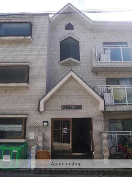 兵庫県西宮市松原町の賃貸マンションの外観