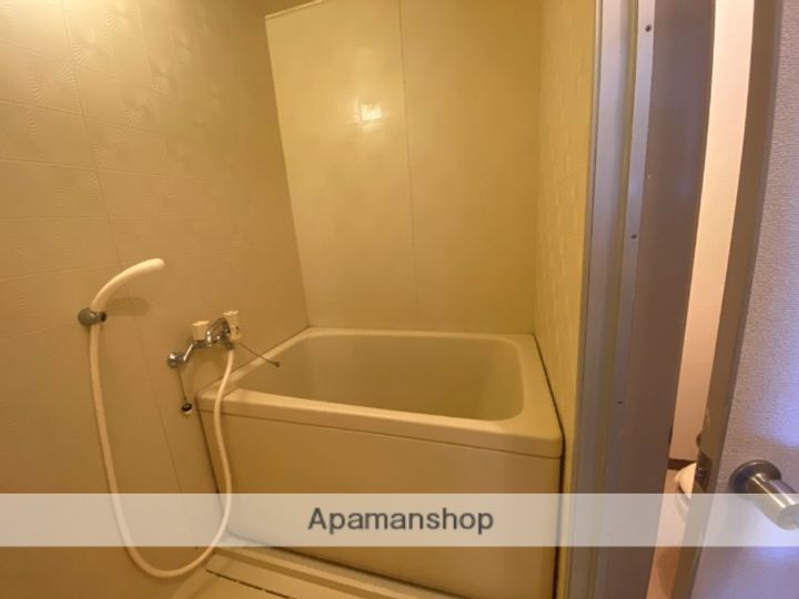 大阪府寝屋川市萱島東2丁目の賃貸マンションの風呂