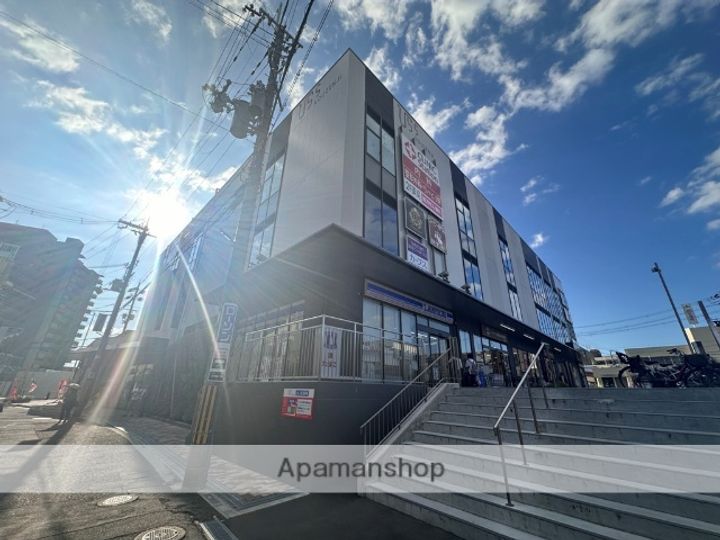 大阪府枚方市東中振2丁目の賃貸アパートの周辺