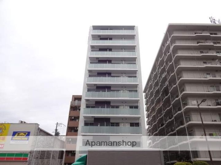 AVERE京阪本通507の外観