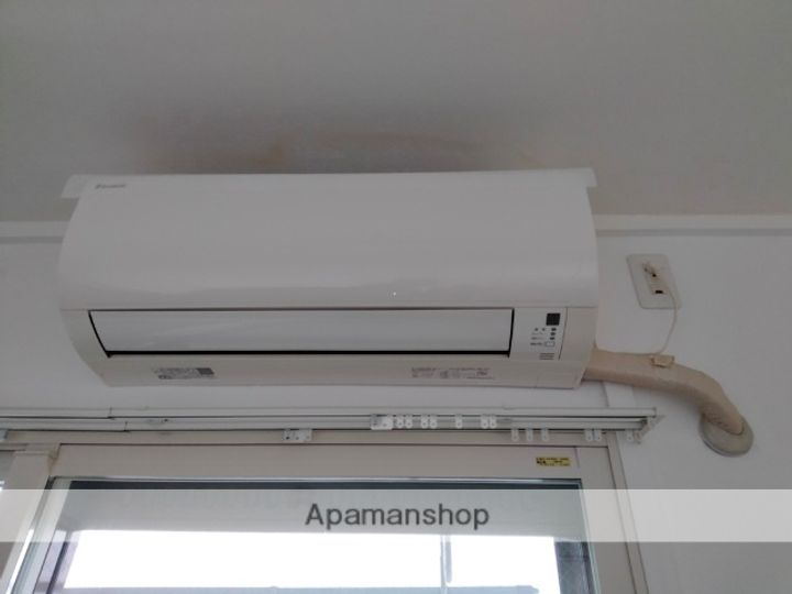 大阪府枚方市都丘町の賃貸マンションの内装