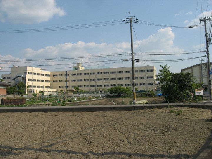 レオパレス辻子の周辺