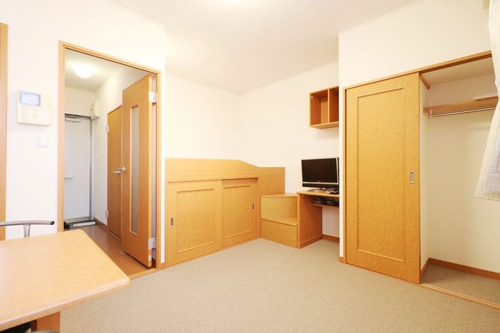 レオパレスアクトの居間