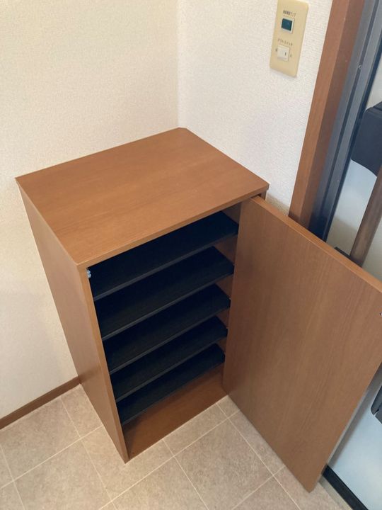 カーサフォンテ B202号室の玄関