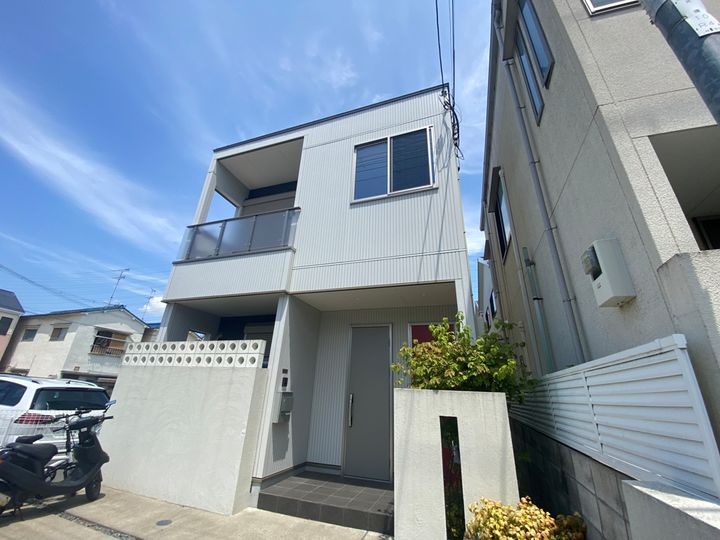 大阪府四條畷市江瀬美町の賃貸アパートの外観