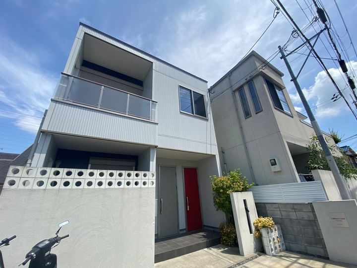 大阪府四條畷市江瀬美町の賃貸アパートの外観