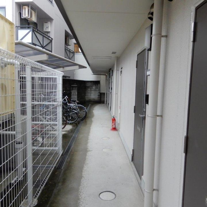 フィオーレ滝井の周辺