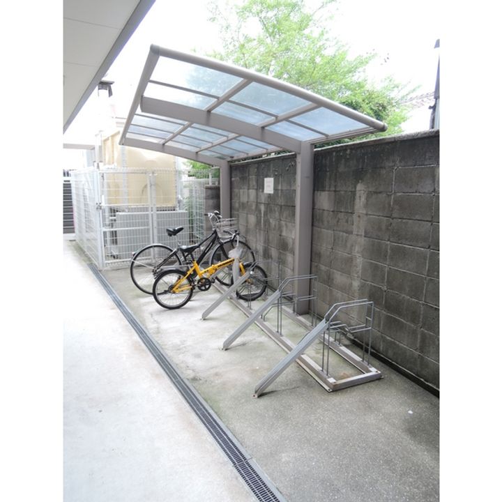 フィオーレ滝井の周辺