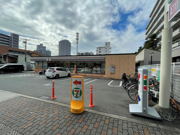 LIBRE(リーブル)の周辺