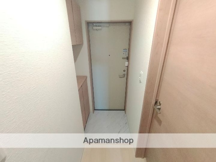 リヴェール長尾の玄関