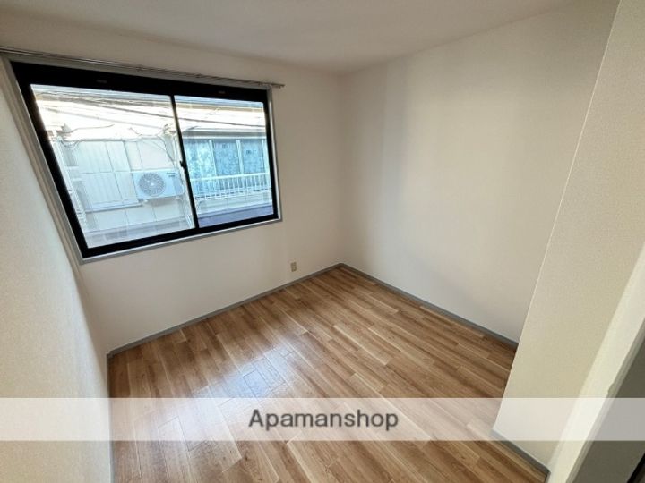 大阪府四條畷市岡山5丁目の賃貸アパートの内装