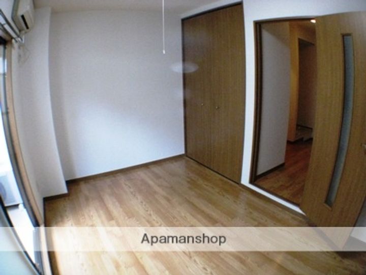 アルトピアーノの居間