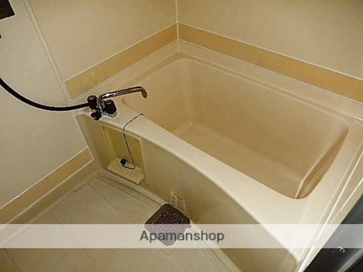 兵庫県西宮市上ケ原十番町の賃貸アパートの風呂