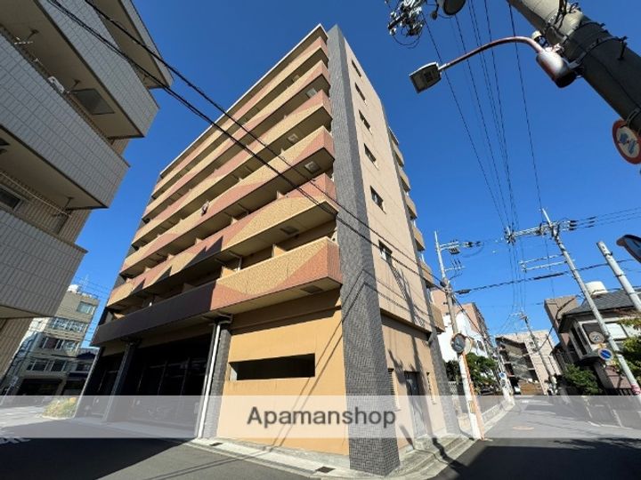大阪府高槻市野見町の賃貸マンションの外観