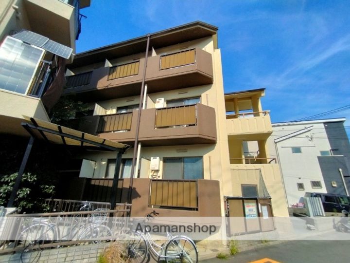 大阪府高槻市東五百住町2丁目の賃貸マンションの外観