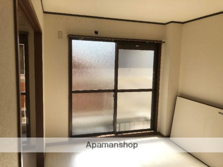 大阪府高槻市辻子3丁目の賃貸マンション202の内装