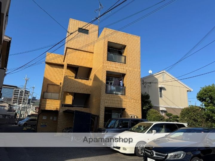 大阪府高槻市城西町の賃貸マンションの外観