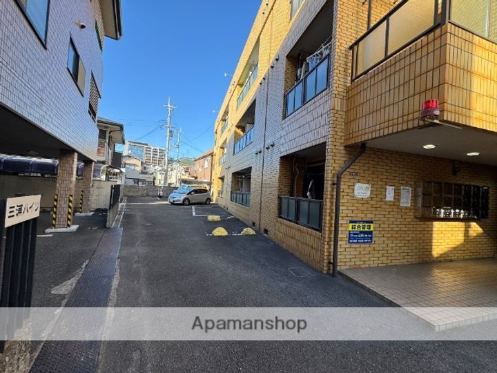 大阪府高槻市城西町の賃貸マンションの外観