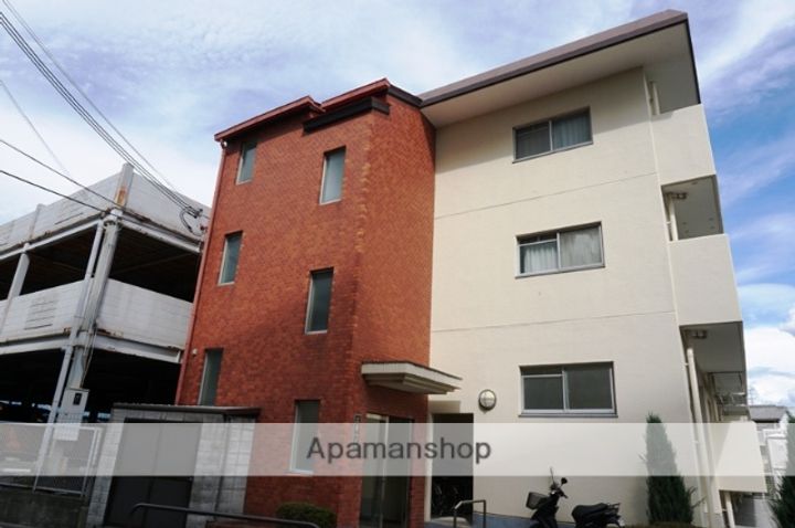 大阪府守口市大久保町2丁目の賃貸マンションの外観