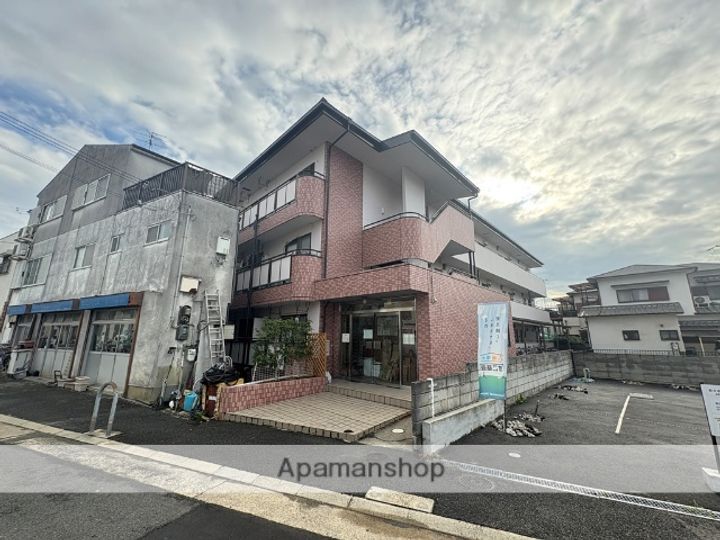 レオハイム津田の外観