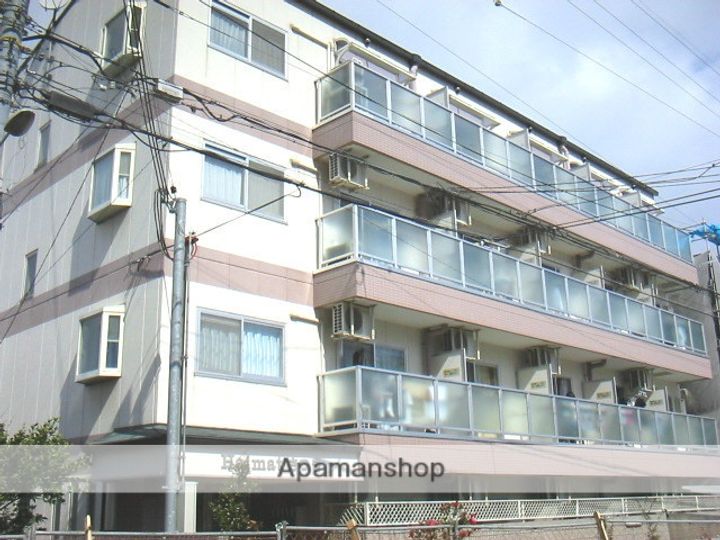大阪府高槻市富田町1丁目の賃貸マンションの外観