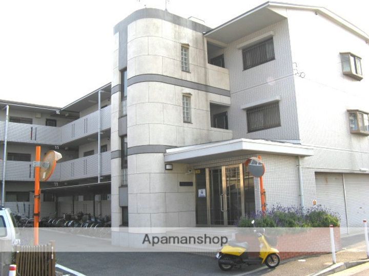 大阪府守口市藤田町4丁目の賃貸マンションの外観