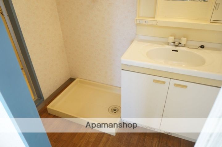 大阪府高槻市芝生町4丁目の賃貸マンション205のその他画像