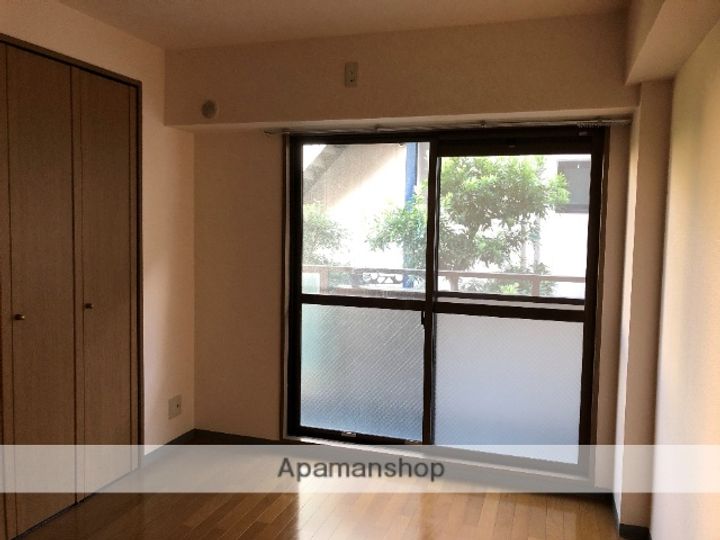 大阪府高槻市庄所町の賃貸マンションの内装